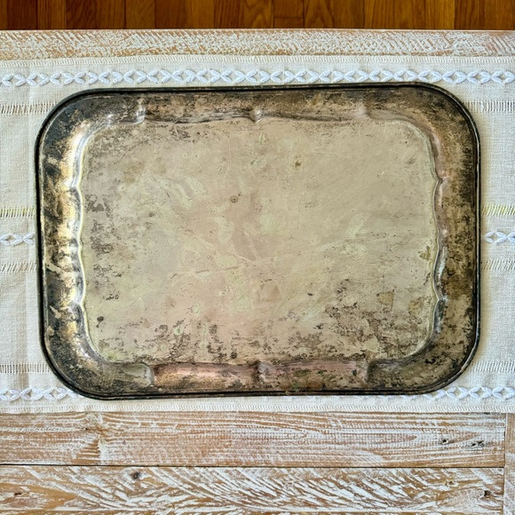 2 Vintage Rogers Silver Platter/Trays: WM Round 15” & FB Oblong 16.5”x 11.5” VYG - Picture 12 of 14